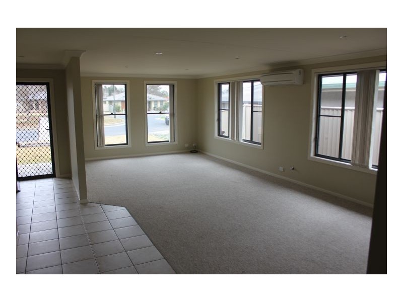 26 Rusden Court, Armidale NSW 2350