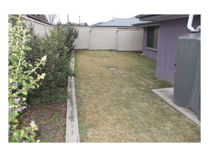 26 Rusden Court, Armidale NSW 2350