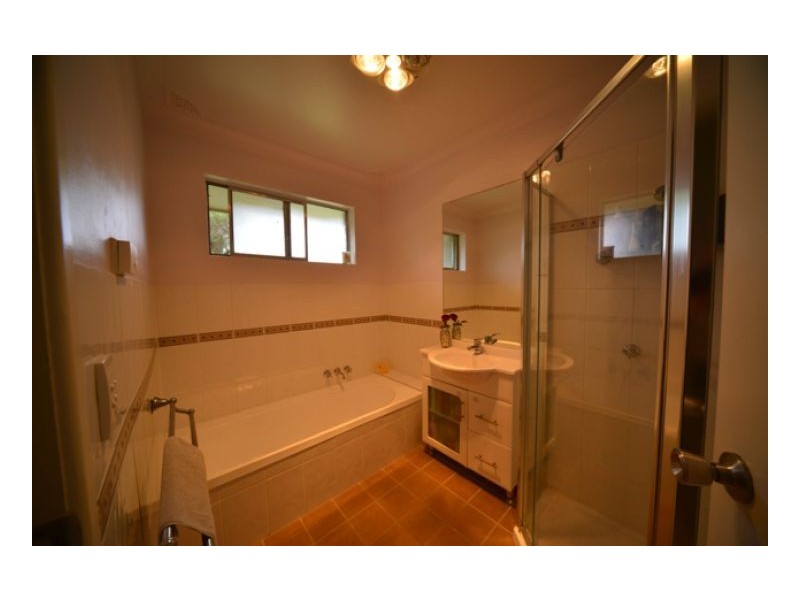 1 St John’s Avenue, Armidale NSW 2350