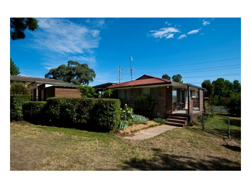 1 St John’s Avenue, Armidale NSW 2350