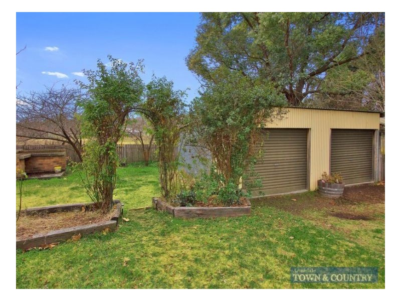 211 Dumaresq Street, Armidale NSW 2350