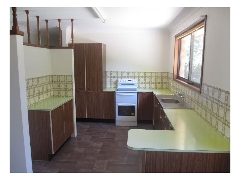 8 Hawthorne Close, Armidale NSW 2350