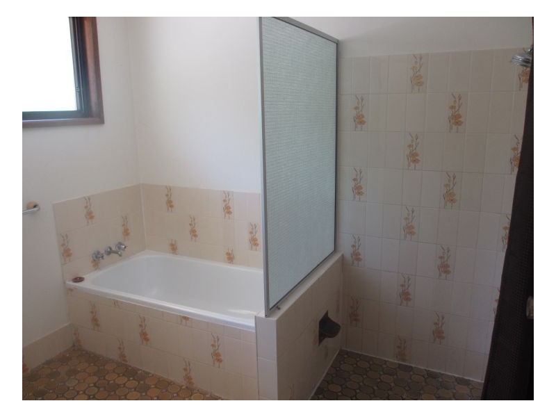 8 Hawthorne Close, Armidale NSW 2350