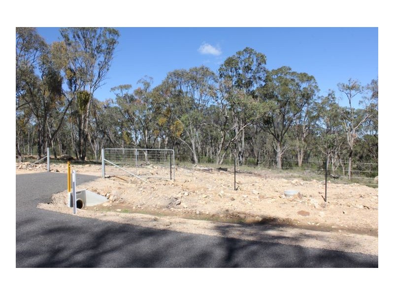 4,7,10,11,12,15 Satinvale Estate, Armidale NSW 2350