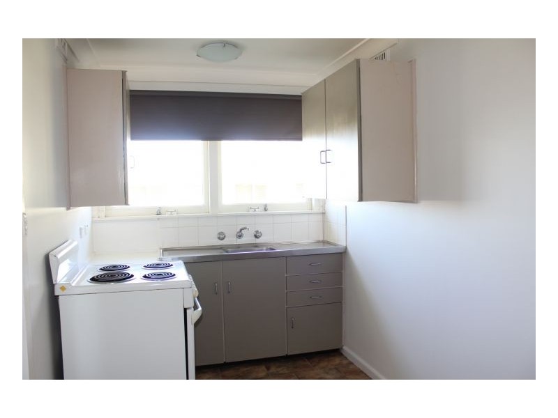 8/198 Canambe Street, Armidale NSW 2350