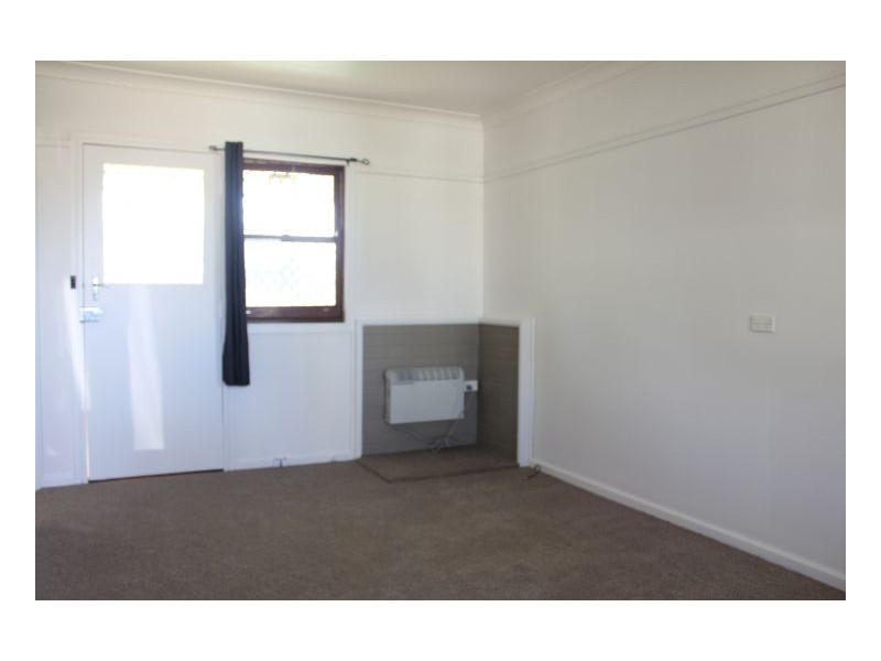 8/198 Canambe Street, Armidale NSW 2350