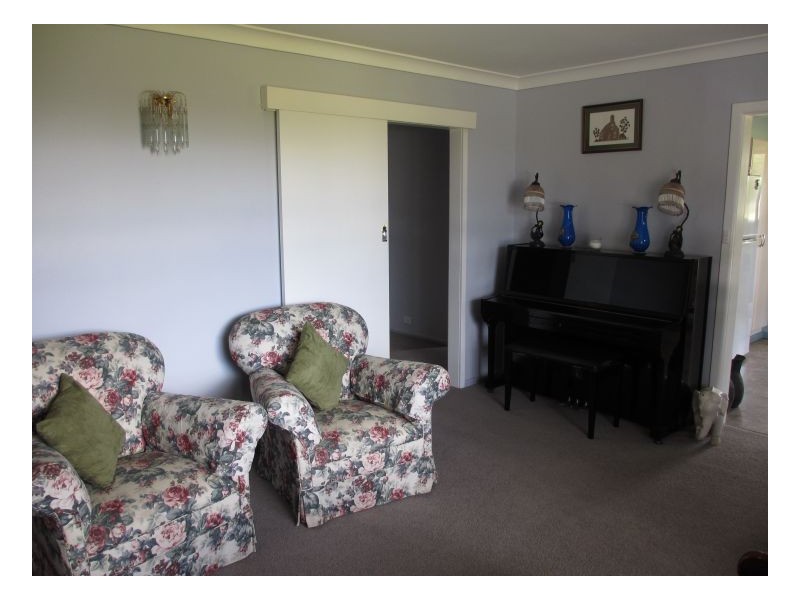 57 Blanch Road, Armidale NSW 2350