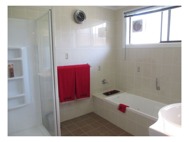 57 Blanch Road, Armidale NSW 2350