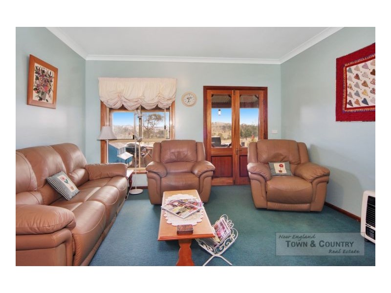 90 Milne Road, Armidale NSW 2350