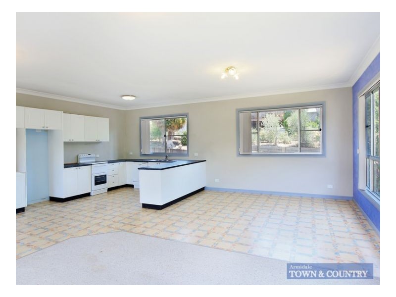 85 Newton Street, Armidale NSW 2350