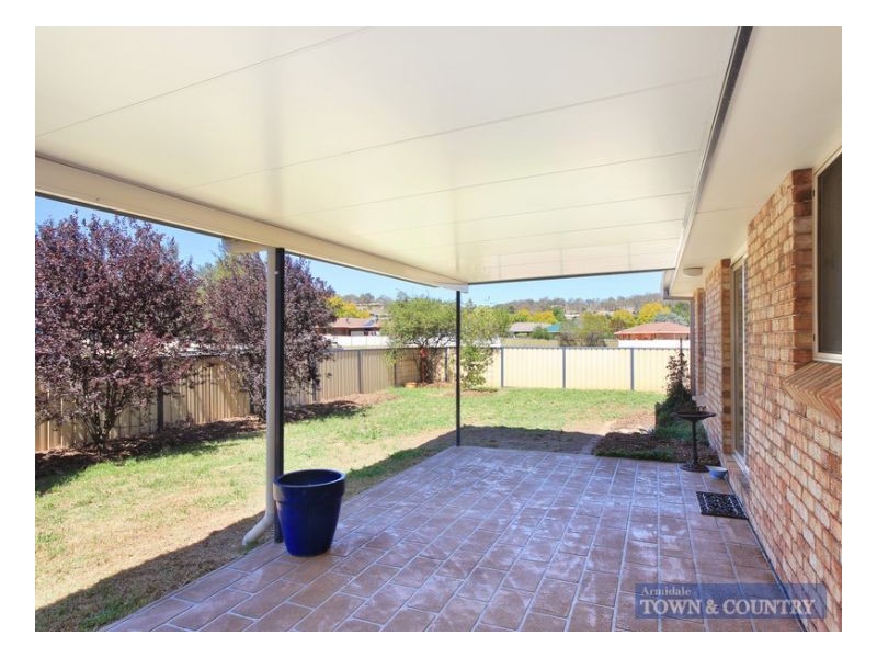 21 Aldred Avenue, Armidale NSW 2350