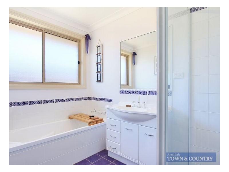 21 Aldred Avenue, Armidale NSW 2350