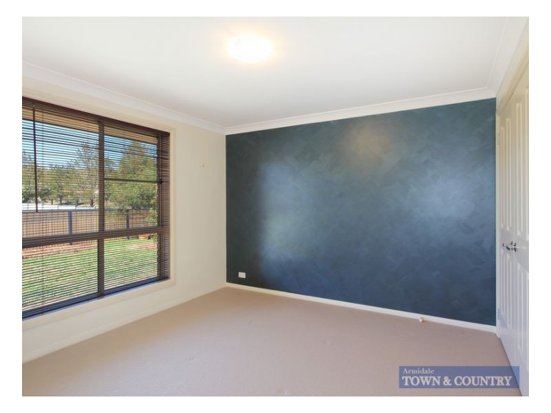 21 Aldred Avenue, Armidale NSW 2350