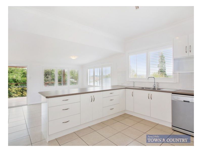 7 Faulkner Street, Armidale NSW 2350
