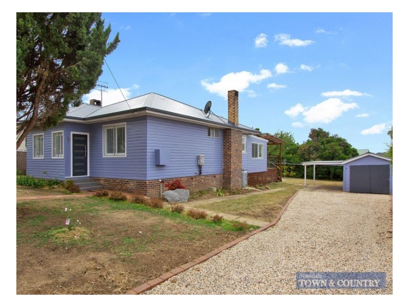 7 Faulkner Street, Armidale NSW 2350