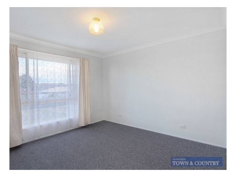 28 Macdonald Drive, Armidale NSW 2350