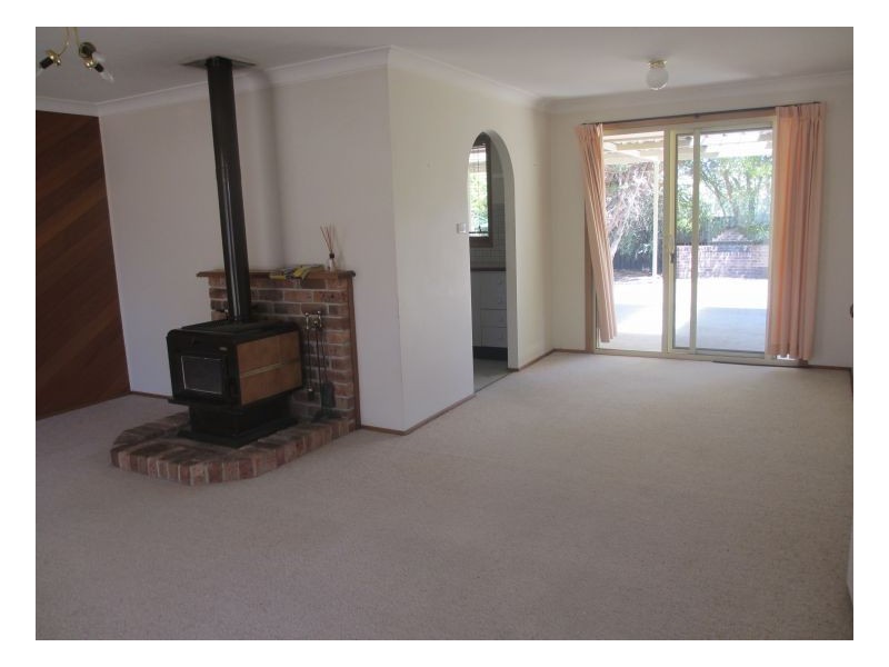 87 Macdonald Drive, Armidale NSW 2350