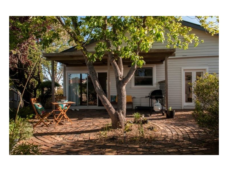 123 Erskine Street, Armidale NSW 2350