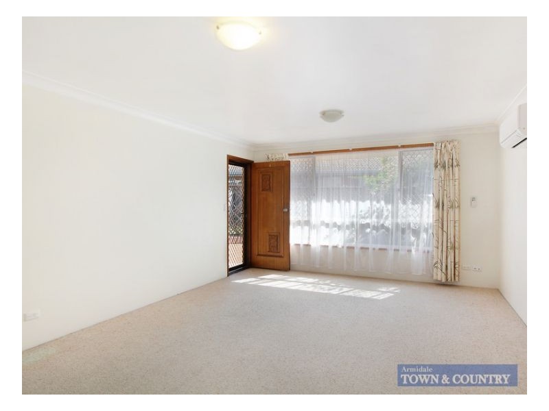 1/12 Dawson Avenue, Armidale NSW 2350