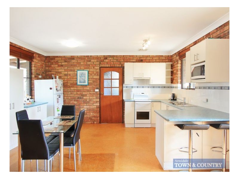 28 Budumba Road, Armidale NSW 2350