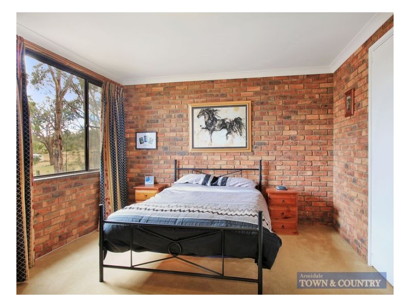 28 Budumba Road, Armidale NSW 2350