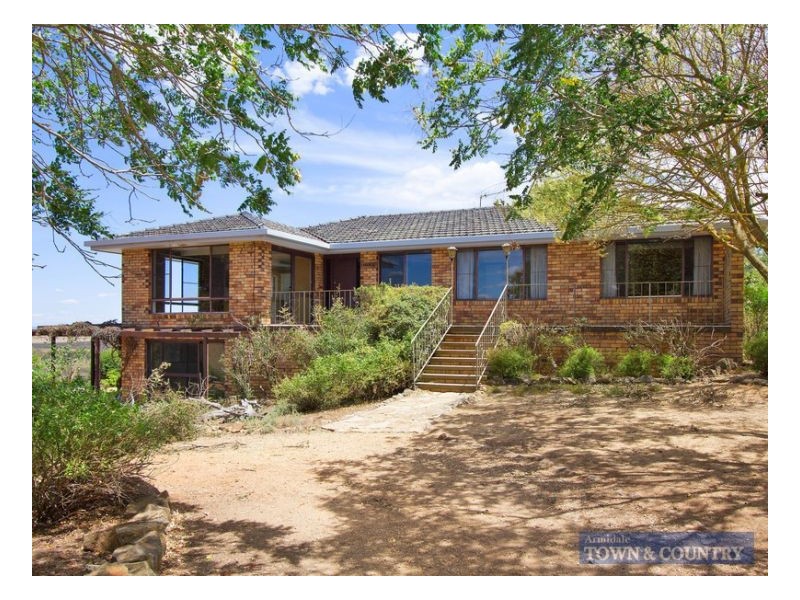 109 Stoneleigh Road, Armidale NSW 2350