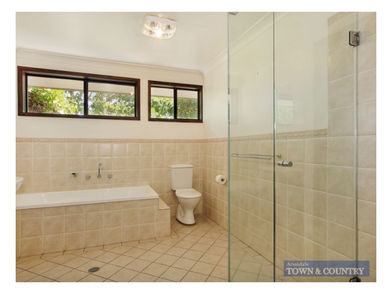 109 Stoneleigh Road, Armidale NSW 2350