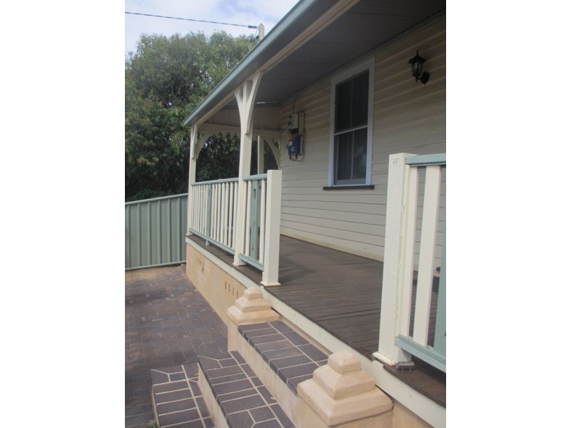 34 Taylor Street, Armidale NSW 2350
