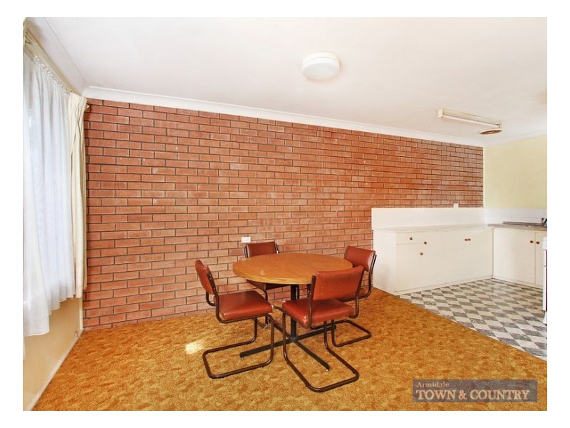 2/20 Drummond Avenue, Armidale NSW 2350