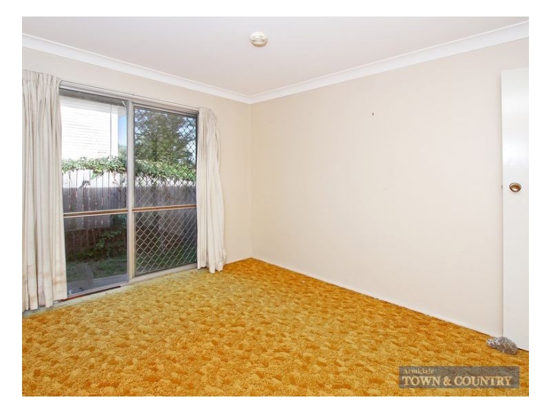 2/20 Drummond Avenue, Armidale NSW 2350
