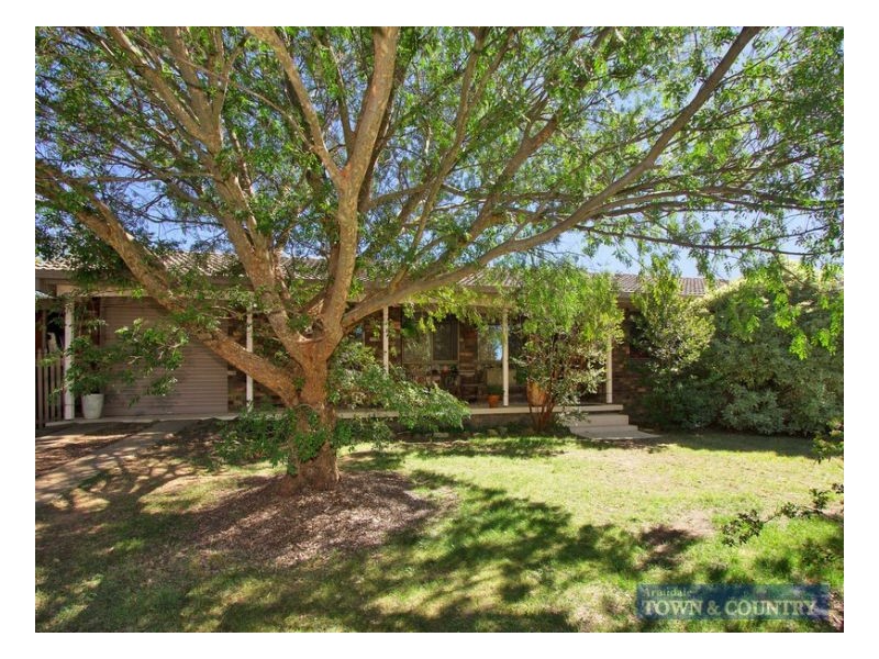 1 Tamar Place, Armidale NSW 2350