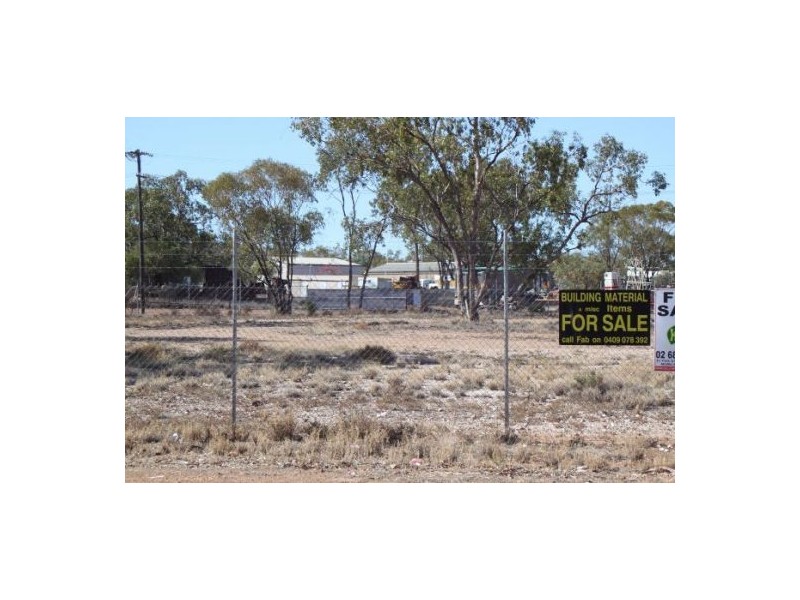 4 Nobby Road, Lightning Ridge NSW 2834