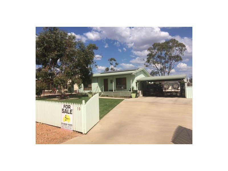 19 Fantasia Street, Lightning Ridge NSW 2834