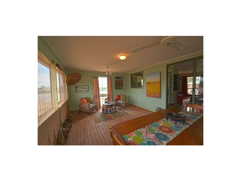 19 Fantasia Street, Lightning Ridge NSW 2834