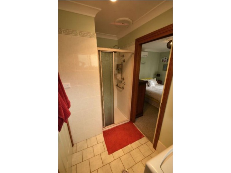 19 Fantasia Street, Lightning Ridge NSW 2834