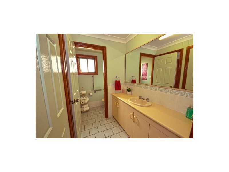 19 Fantasia Street, Lightning Ridge NSW 2834