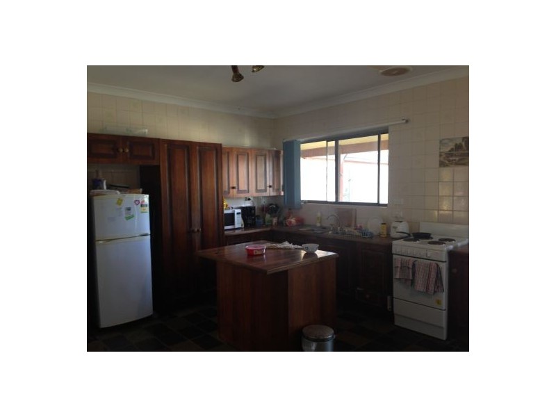 20 Nettleton Drive, Lightning Ridge NSW 2834