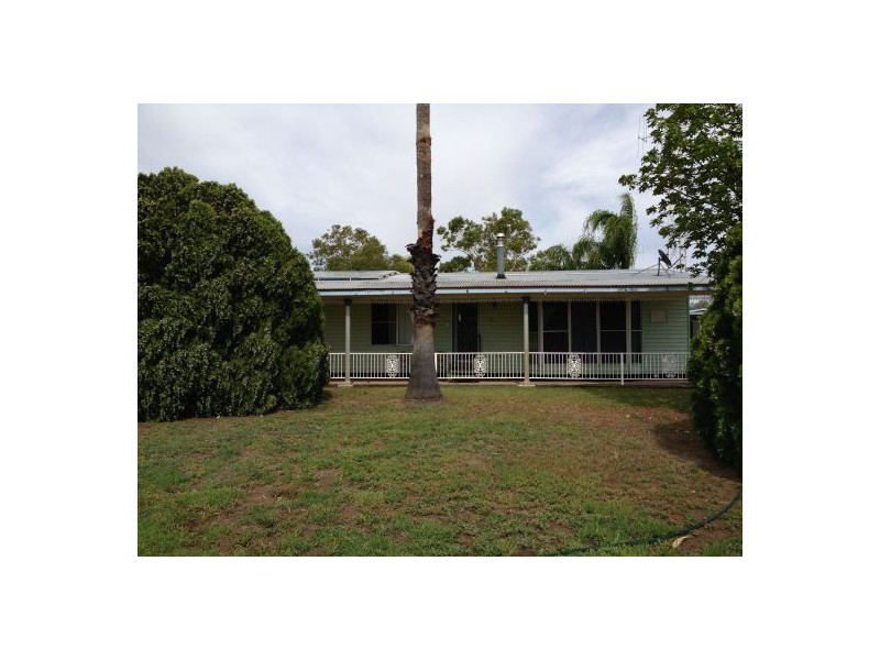 14 Albert Street, Walgett NSW 2832