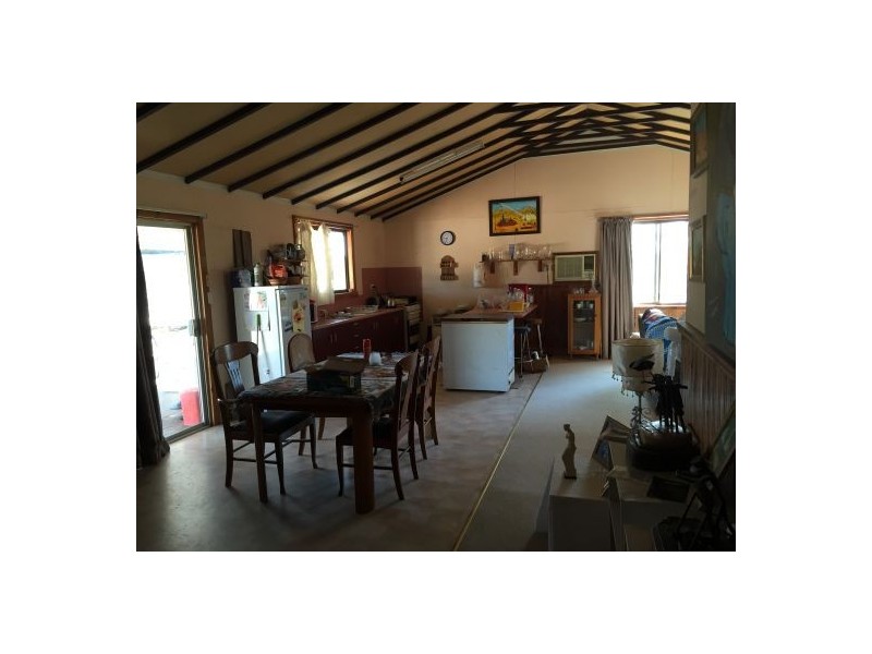 14637 Western Lands Lease, Lightning Ridge NSW 2834