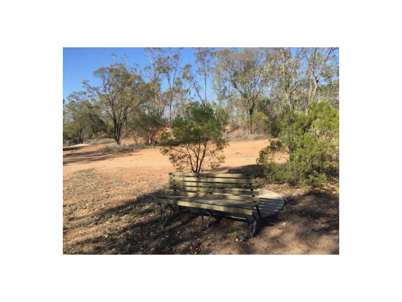 14637 Western Lands Lease, Lightning Ridge NSW 2834