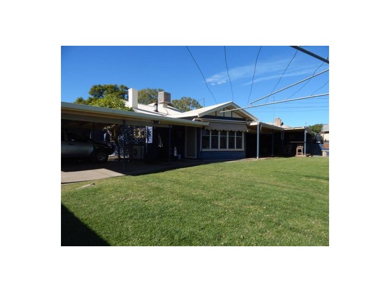 24 Pitt Street, Walgett NSW 2832