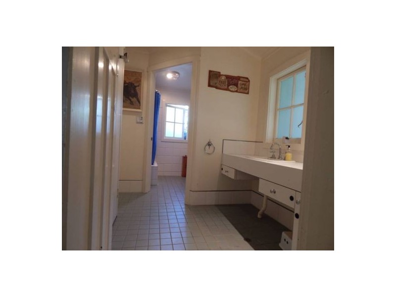 24 Pitt Street, Walgett NSW 2832