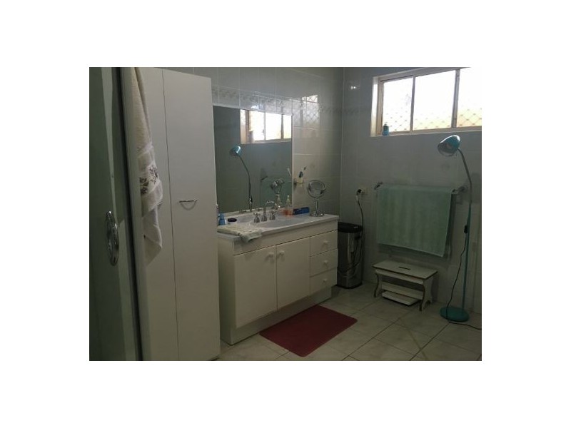 7 Butterfly Avenue, Lightning Ridge NSW 2834