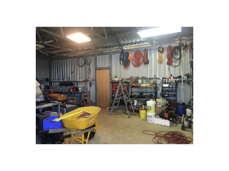 7 Butterfly Avenue, Lightning Ridge NSW 2834