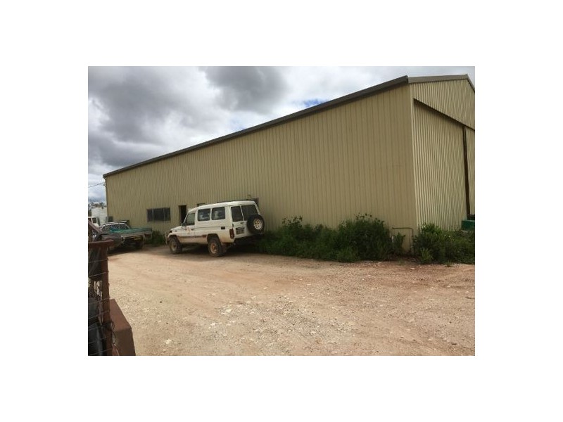 . Countrywide Tyres & Batteries, Lightning Ridge NSW 2834