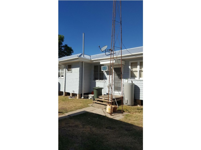 Unit 1,2 & 3 32 Euroka Street, Walgett NSW 2832