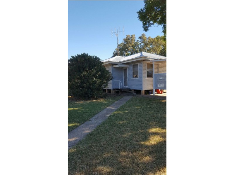 Unit 1,2 & 3 32 Euroka Street, Walgett NSW 2832