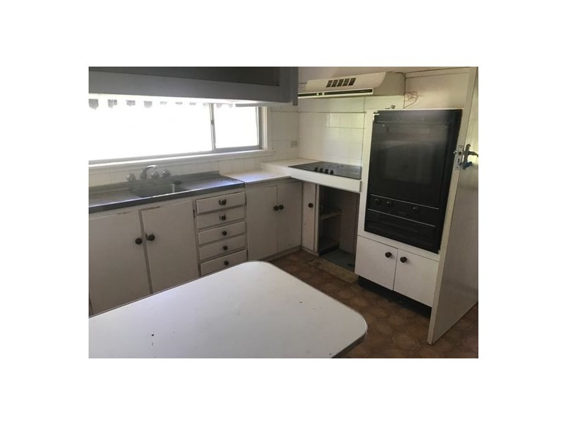 38 Earl Street, Collarenebri NSW 2833