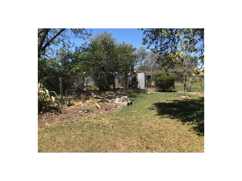 38 Earl Street, Collarenebri NSW 2833