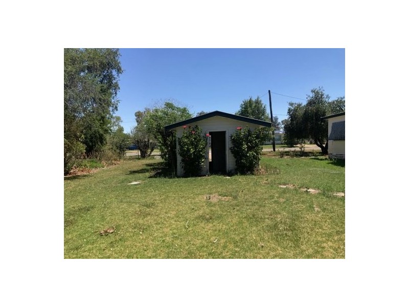 38 Earl Street, Collarenebri NSW 2833